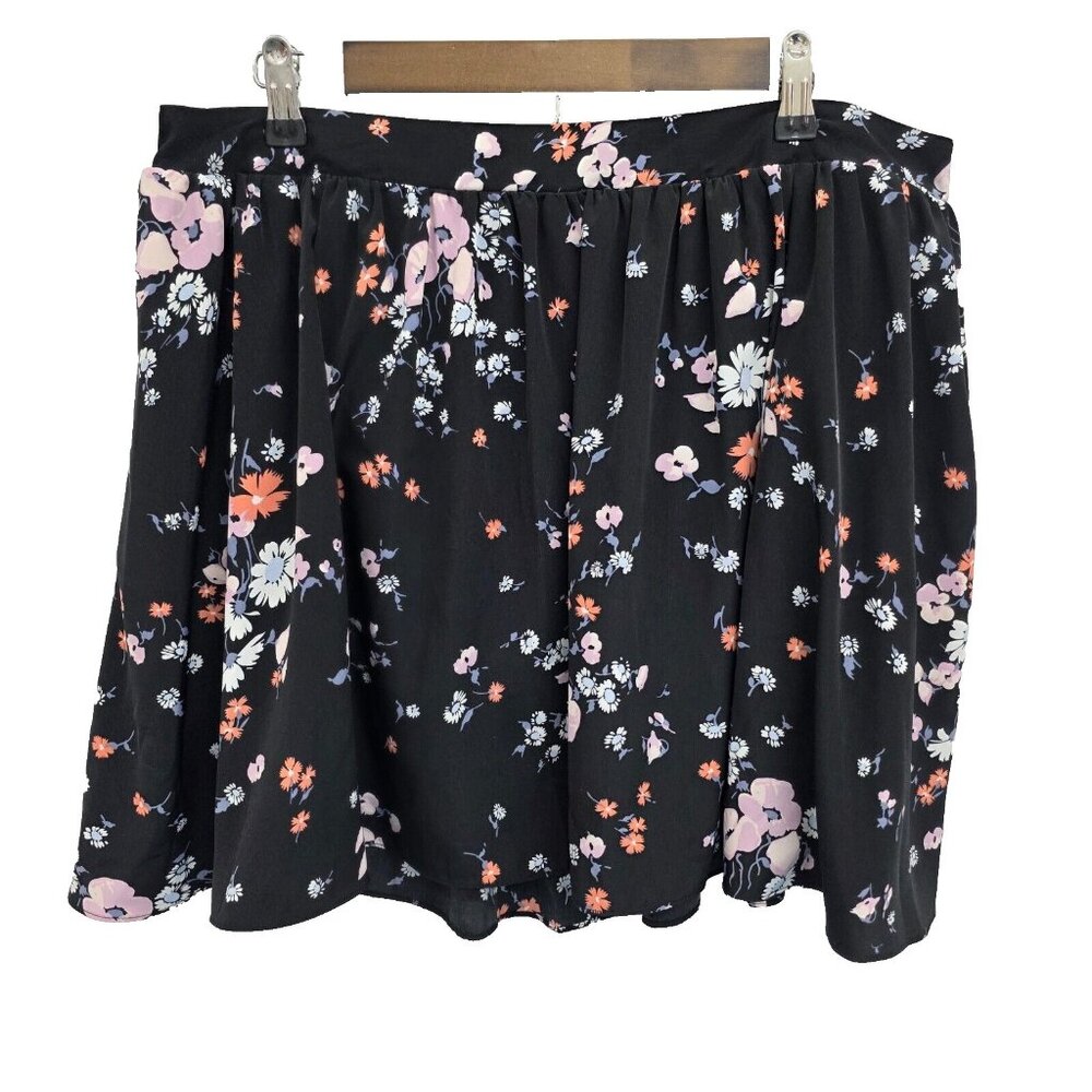 LC Lauren Conrad Black Floral Print Mini Skirt With Pockets‎ Womens XL Pleated